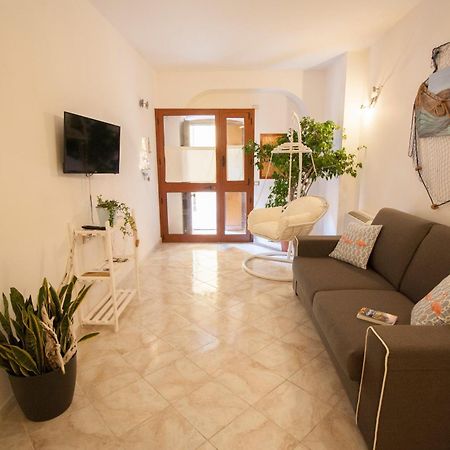 Lanterna Bianca Villa Cagliari Exterior photo